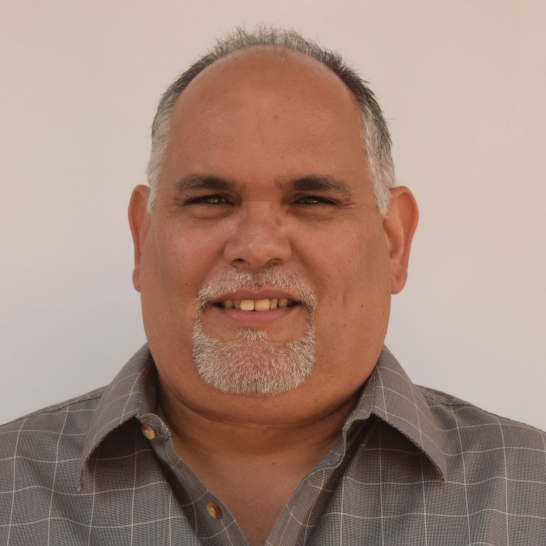 Luis M. Solá